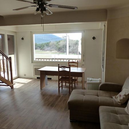 Appart'Hotel Des 3 Vallees Le Pied A Terre Seranon Экстерьер фото
