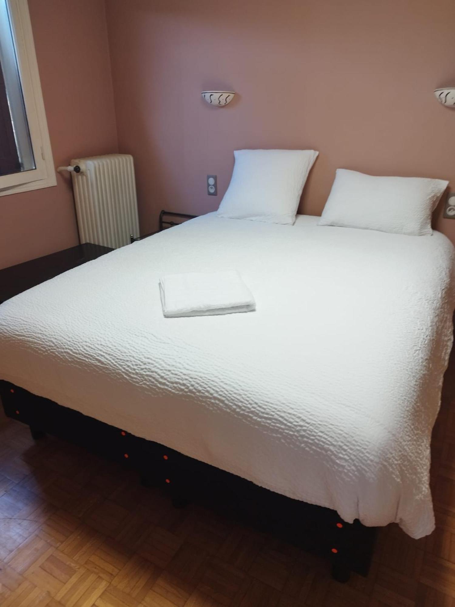 Appart'Hotel Des 3 Vallees Le Pied A Terre Seranon Экстерьер фото